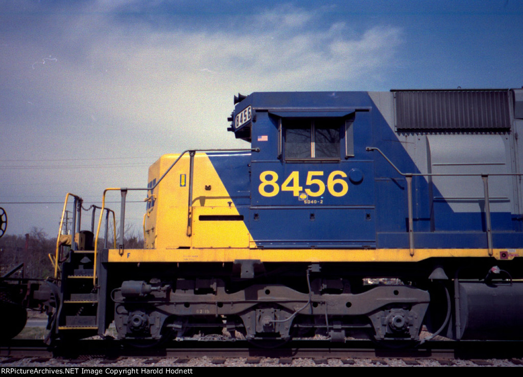 CSX 8456